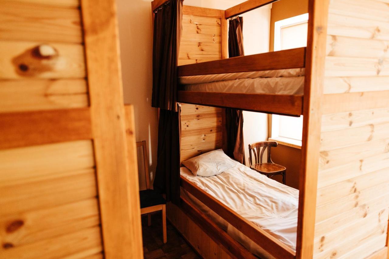 Hostel Tarnopil เตอร์โนปิล ภายนอก รูปภาพ