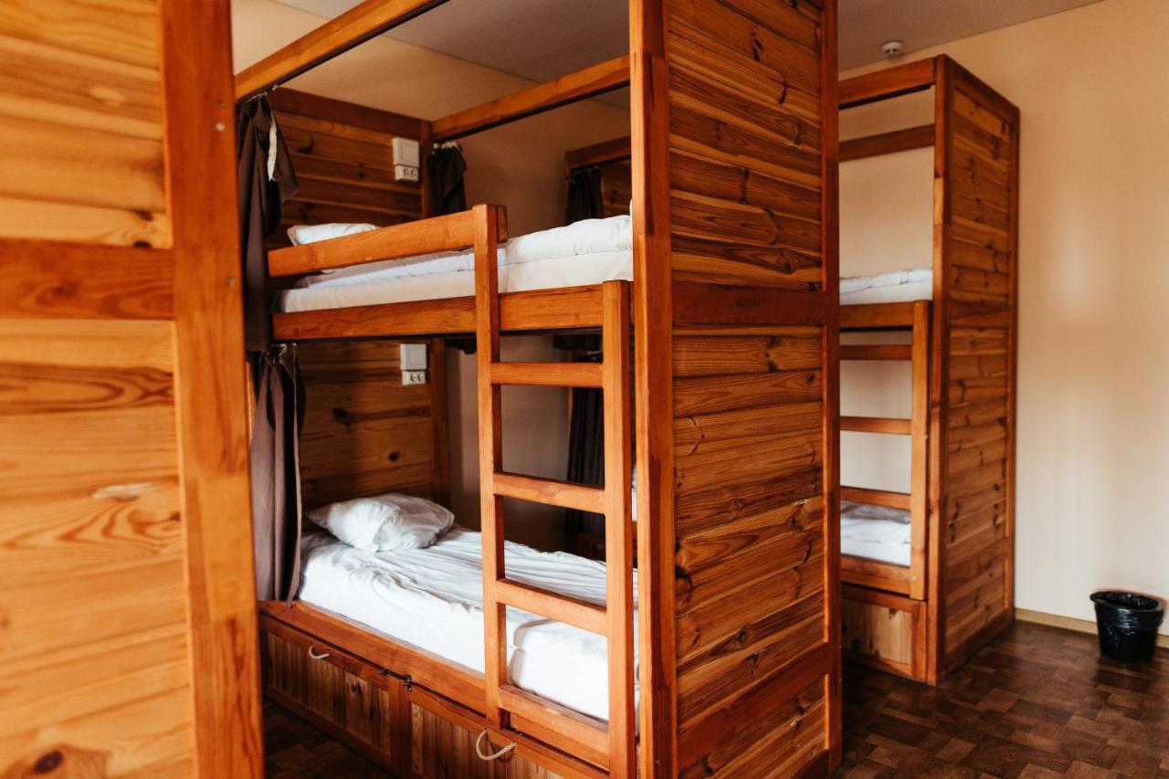 Hostel Tarnopil เตอร์โนปิล ภายนอก รูปภาพ