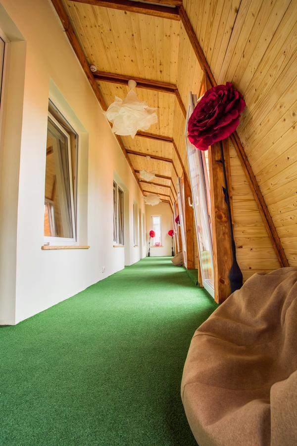 Hostel Tarnopil เตอร์โนปิล ภายนอก รูปภาพ
