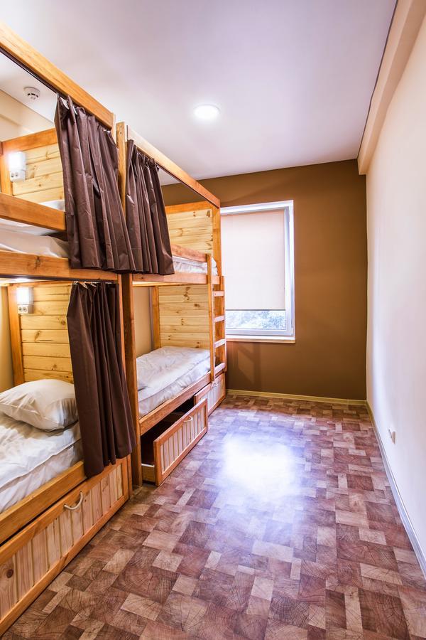 Hostel Tarnopil เตอร์โนปิล ภายนอก รูปภาพ