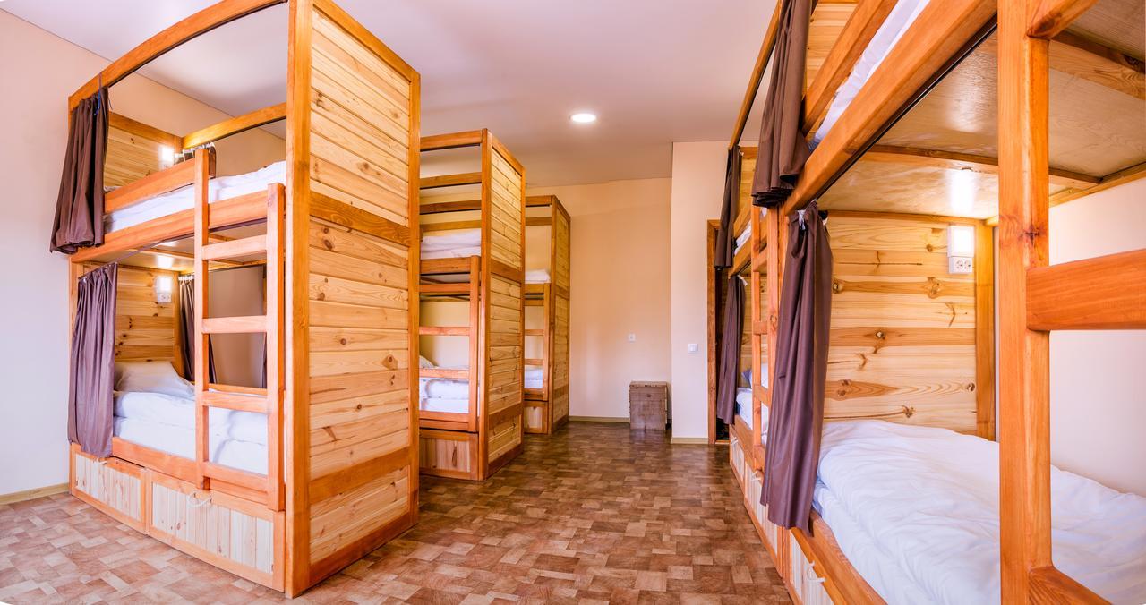 Hostel Tarnopil เตอร์โนปิล ภายนอก รูปภาพ