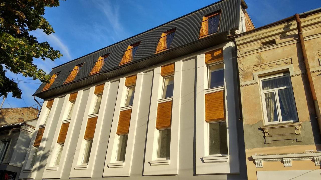 Hostel Tarnopil เตอร์โนปิล ภายนอก รูปภาพ